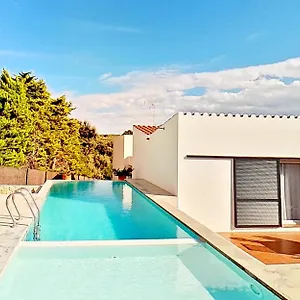 https://apartamentos-binibeca-nou.balearic-islands.net